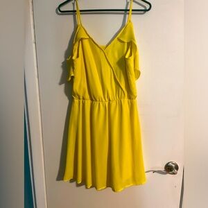 Charming Charlie yellow dress sz Small